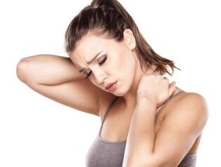 La niña tiene la osteocondosis del cuello